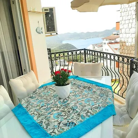 Manolyam Havuzlu 2+1 *