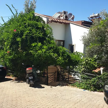 Manolyam Havuzlu 2+1 Kas