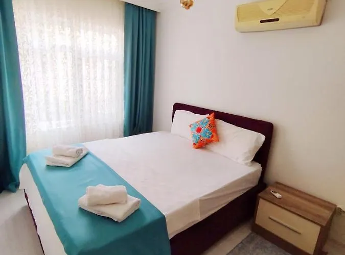 Appartamento Manolyam Havuzlu 2+1 Kaş