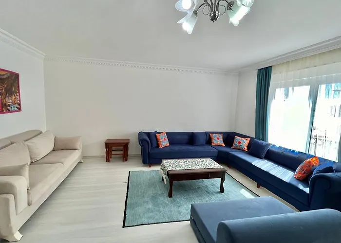 Manolyam Havuzlu 2+1 Appartamento